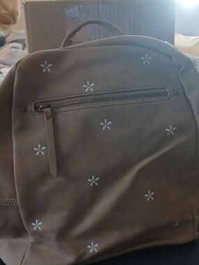 Wallflower Daisy Embroidered Tan Faux Leather Backpack/ Purse NWT